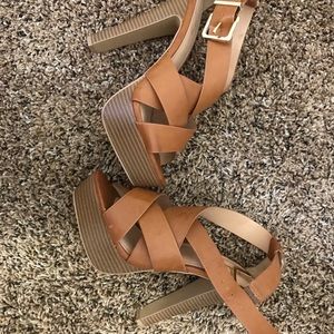 Express heels